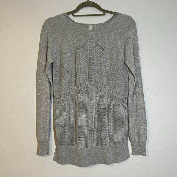 Ella Moss Gray Long Sleeve Knit Sweater With Intricate Pattern Textured Design S - Picture 8 of 9